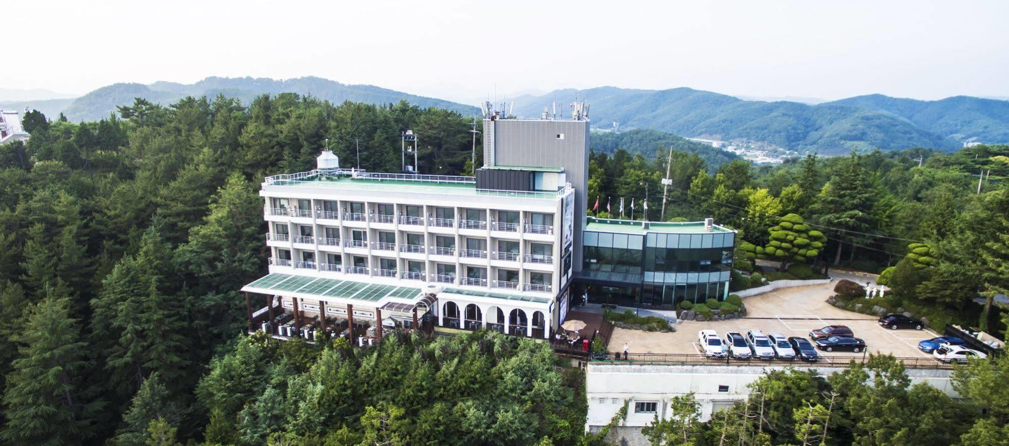 Asia Lakeside Hotel Джинджу Екстериор снимка